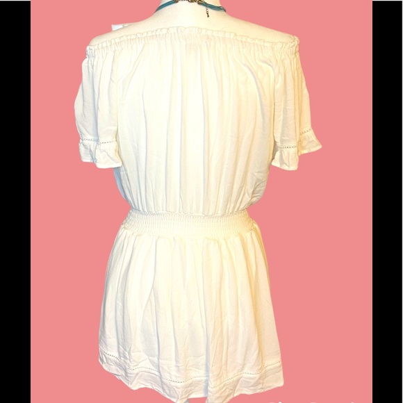 OCEAN DRIVE - White Crochet off the Shoulder Dress. Size M - Picture 9 of 11